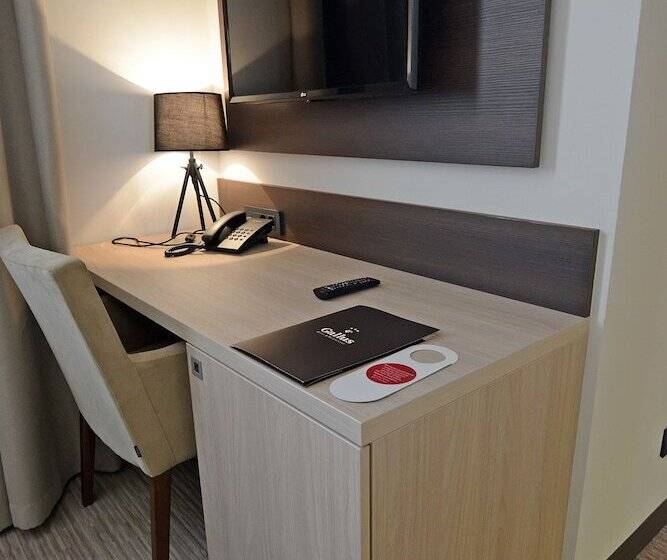 غرفة قياسية, Gallus