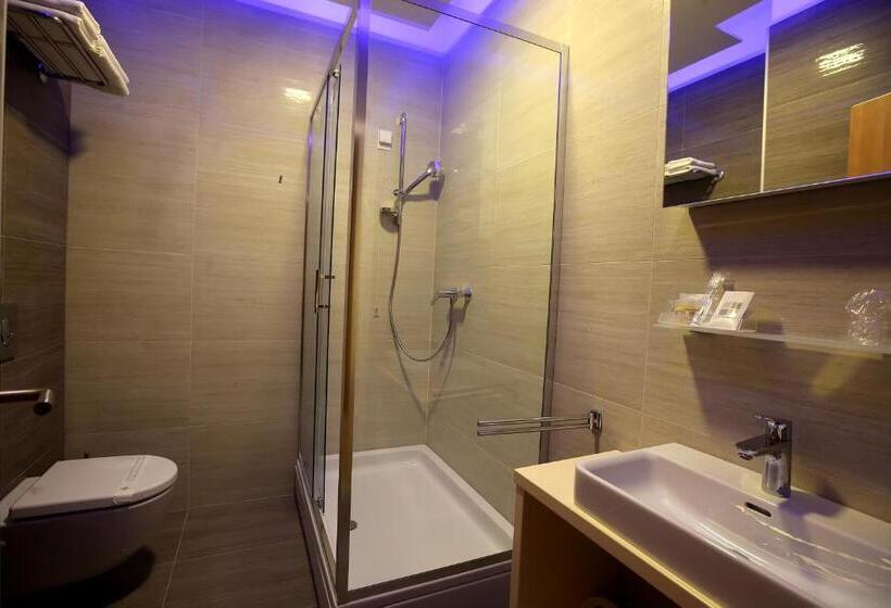 غرفة قياسية, Gallus