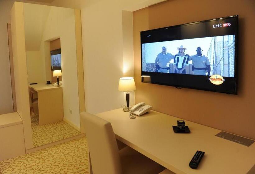 غرفة قياسية, Gallus