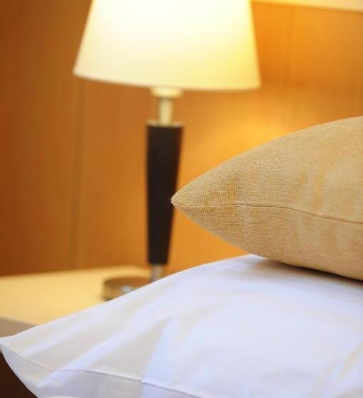 غرفة قياسية, Gallus