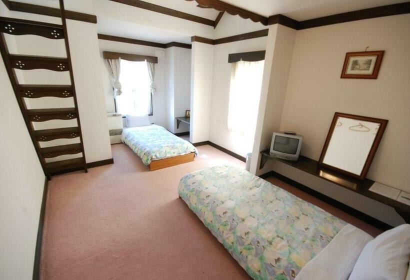 스탠다드 룸 공동 욕실, Grandpapa