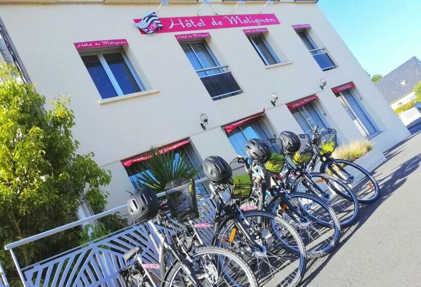 غرفة قياسية, Contact Hôtel De Matignon Restaurant Le Emlo