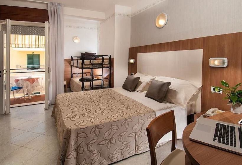 اتاق استاندارد چهار تخته, Lina