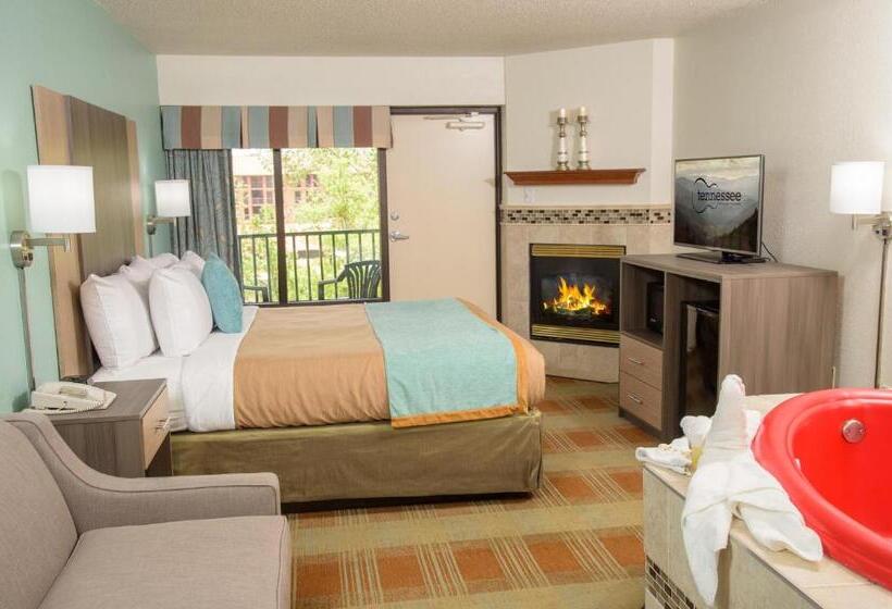 キングサイズベッドのスイートルーム, Pigeon River Inn