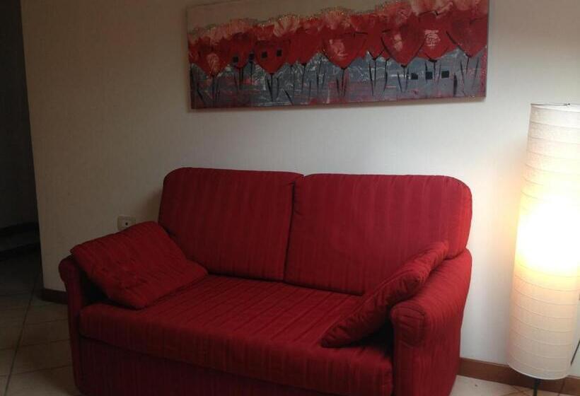 דירת פנטהאוז 1 חדרי שינה, Residence Gloria