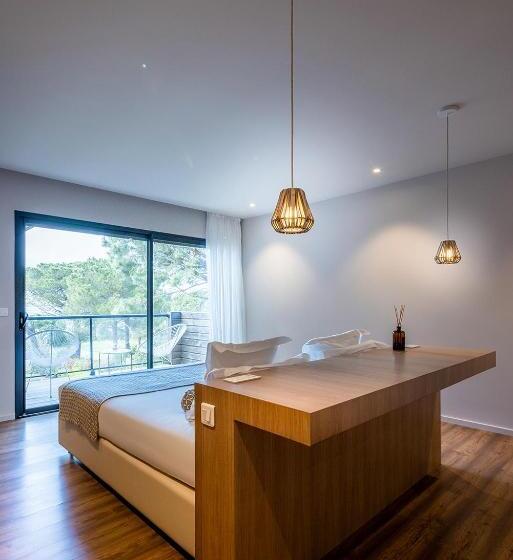 2 Bedrooms Suite Sea View, Restaurant Mariosa