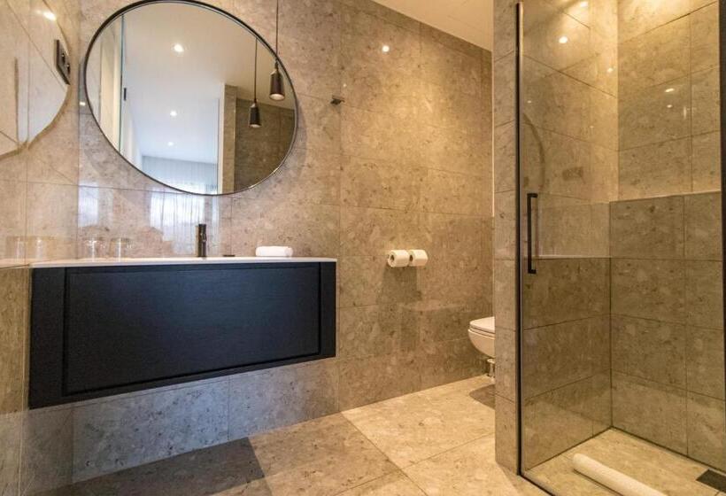 اتاق استاندارد با چشمانداز باغ, Restaurant Mariosa