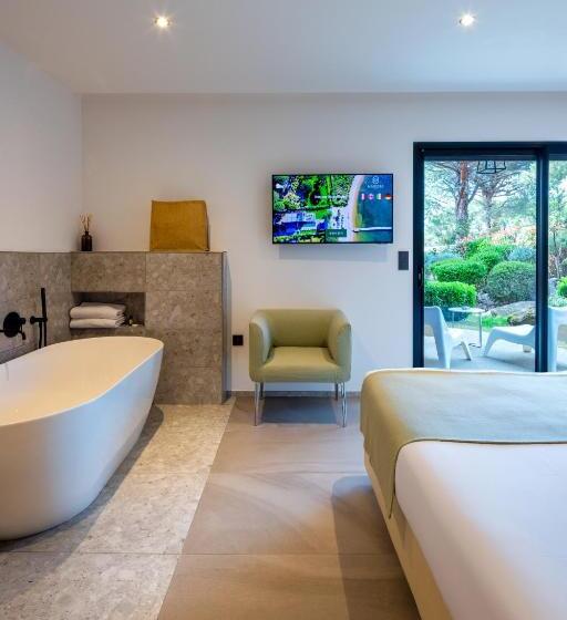 اتاق استاندارد با چشمانداز باغ, Restaurant Mariosa