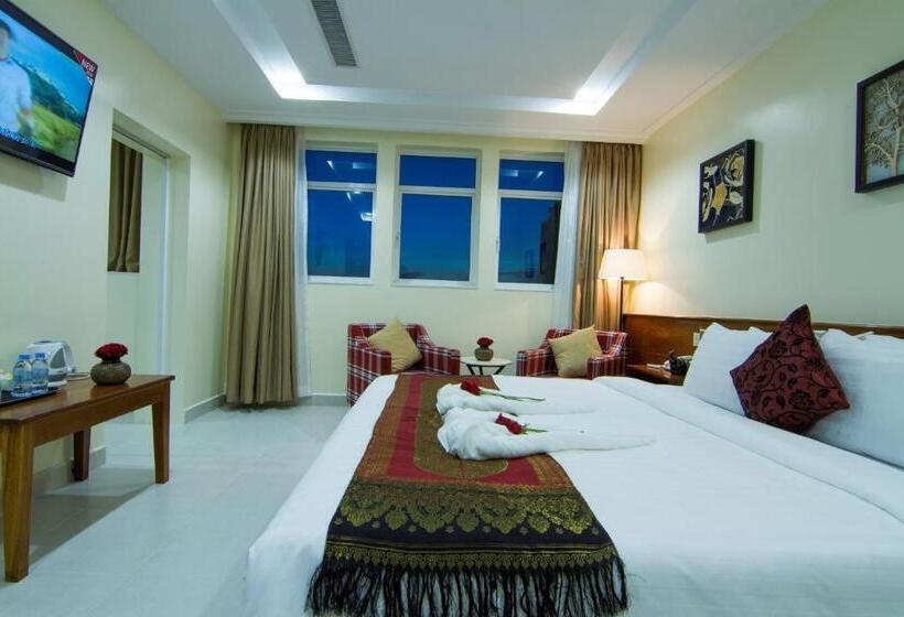 סוויטה, Rose Emerald