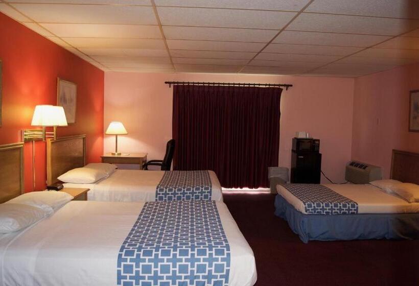 Семейный Номер, Amerivu Inn & Suites   St Croix Falls