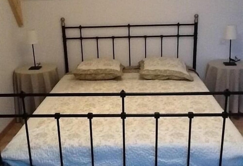 家庭四人房间, Les Chambres Du Chateau De Grèges