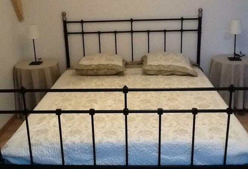 家庭套房, Les Chambres Du Chateau De Grèges