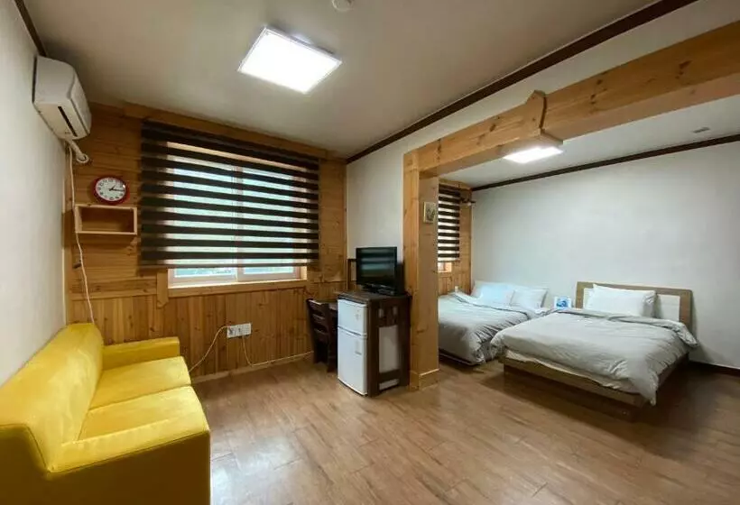 ファミリーステューディオ, Smile Resort