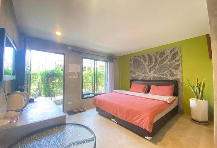 חדר סטנדרט, The Curve Residence