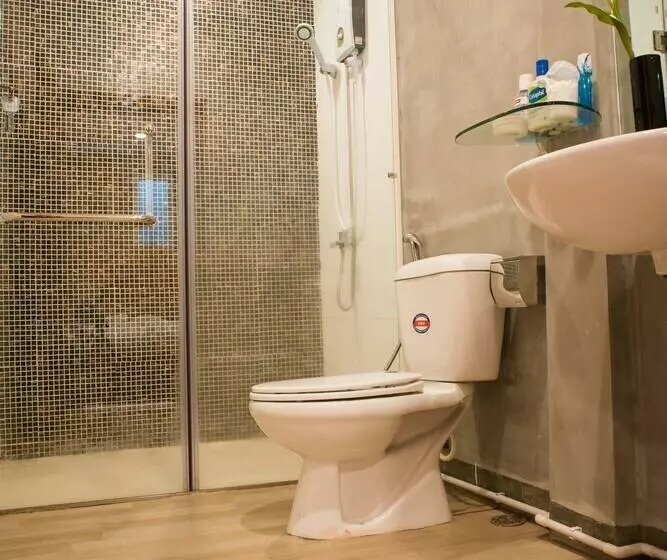 キングサイズベッドのデラックスルーム, White Residence Hotel & Apartment