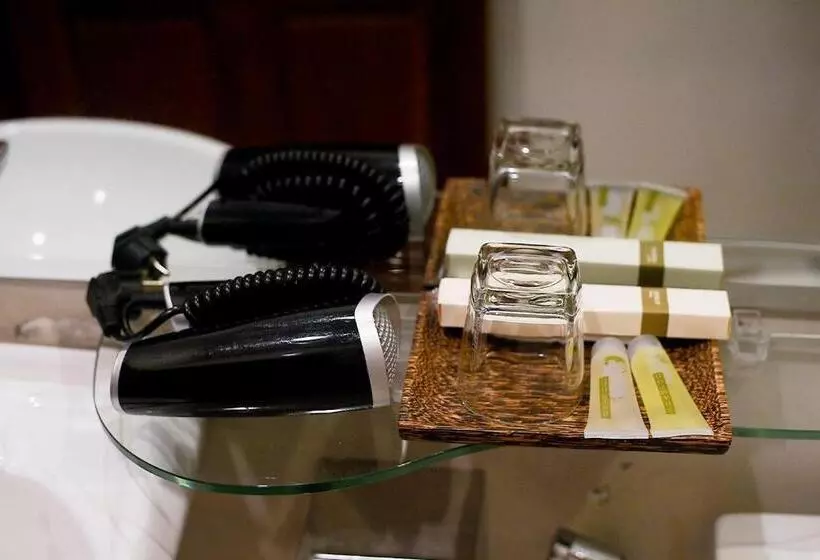 キングサイズベッドのデラックスルーム, White Residence Hotel & Apartment