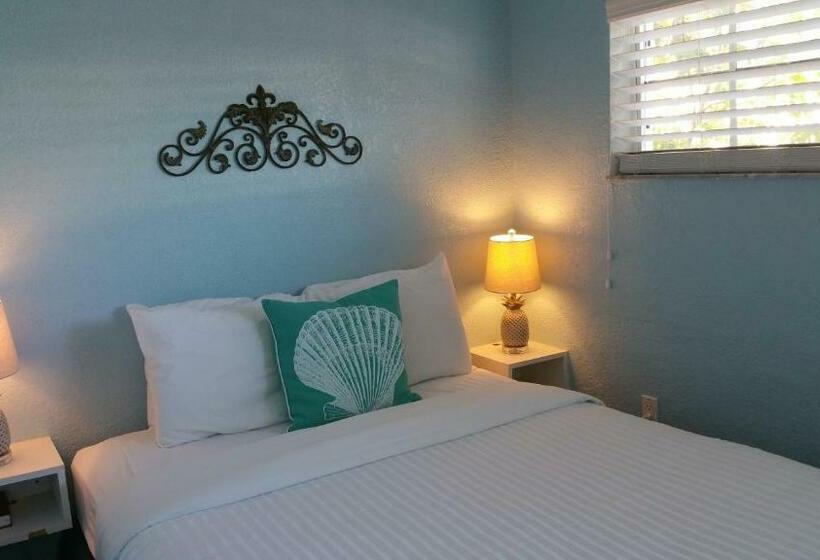 Люкс Deluxe Кровать Кинг, Blind Pass Resort Motel