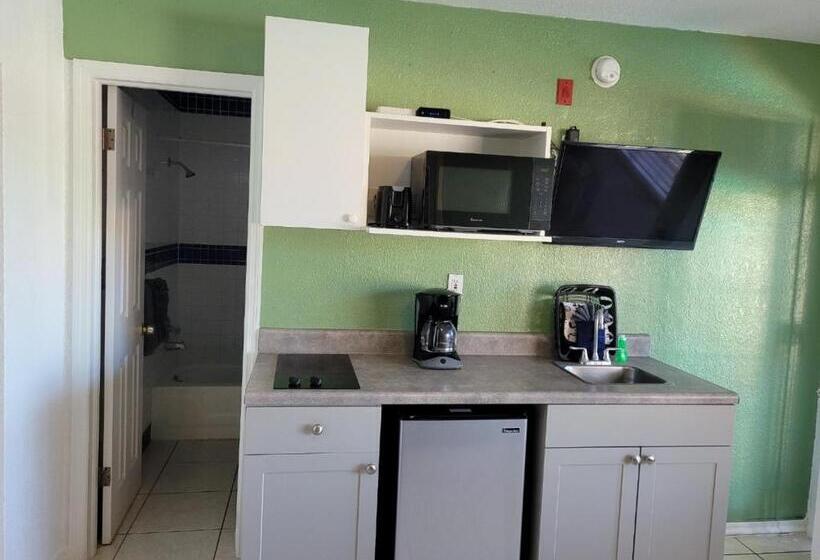 شقة غرفة واحدة, Blind Pass Resort Motel