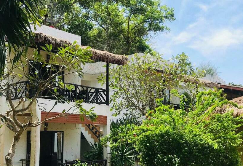 דירת חדר סופריור, Bow Thong Beach Resort