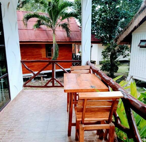 דירת חדר סופריור, Bow Thong Beach Resort