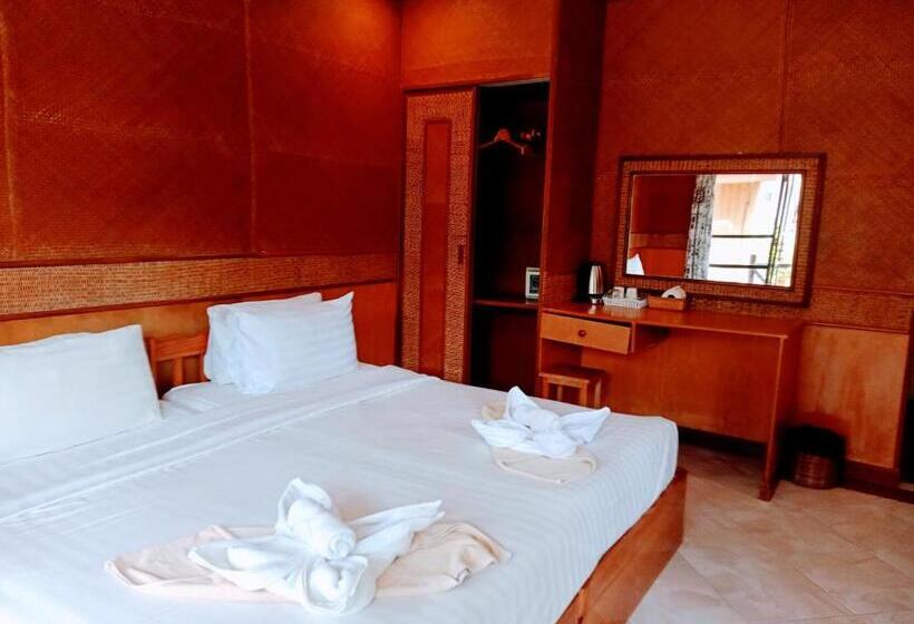 דירת חדר סופריור, Bow Thong Beach Resort