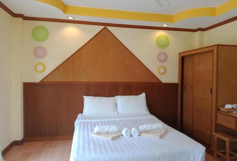 דירת חדר סופריור, Bow Thong Beach Resort