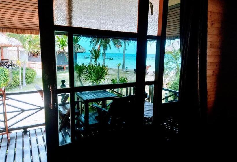 בקתה דלוקס, Bow Thong Beach Resort