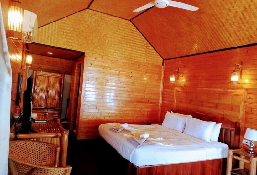 בקתה סטנדרטית, Bow Thong Beach Resort