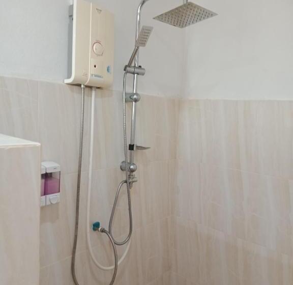 בקתה דלוקס, Bow Thong Beach Resort