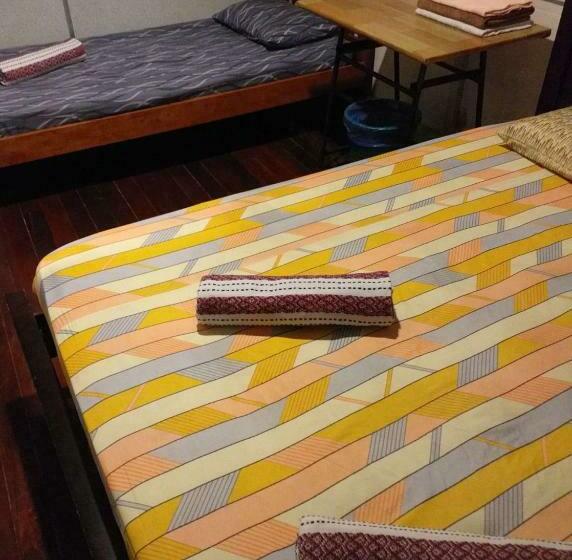 Quarto Triplo Standard Casa de Banho Partilhada, Discovery Malacca Hostel