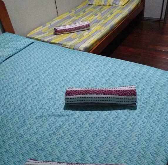 Quarto Triplo Standard Casa de Banho Partilhada, Discovery Malacca Hostel