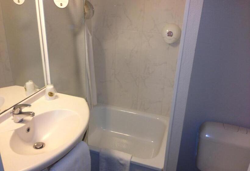 חדר סטנדרט לשלושה, B&b Hotel Lyon Vénissieux