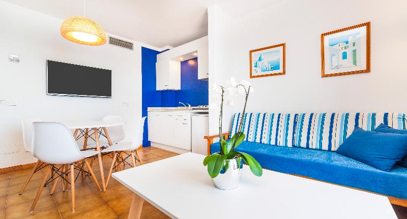 חדר סטנדרט לשלושה, B&b Hotel Lyon Vénissieux