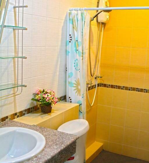 חדר סטנדרט לשלושה, Blue House Sukhothai