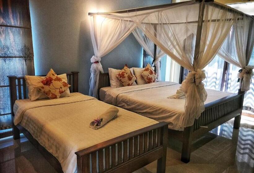 חדר סטנדרט לשלושה, Blue House Sukhothai