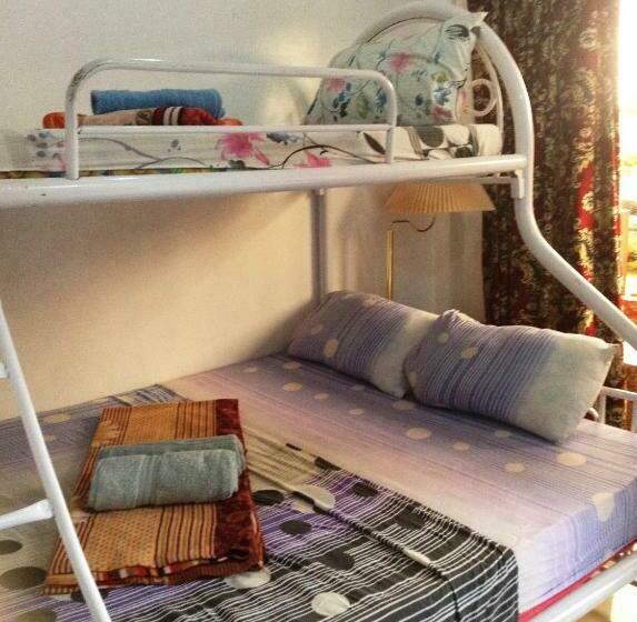 اتاق خانوادگی, Citadel Bed And Breakfast