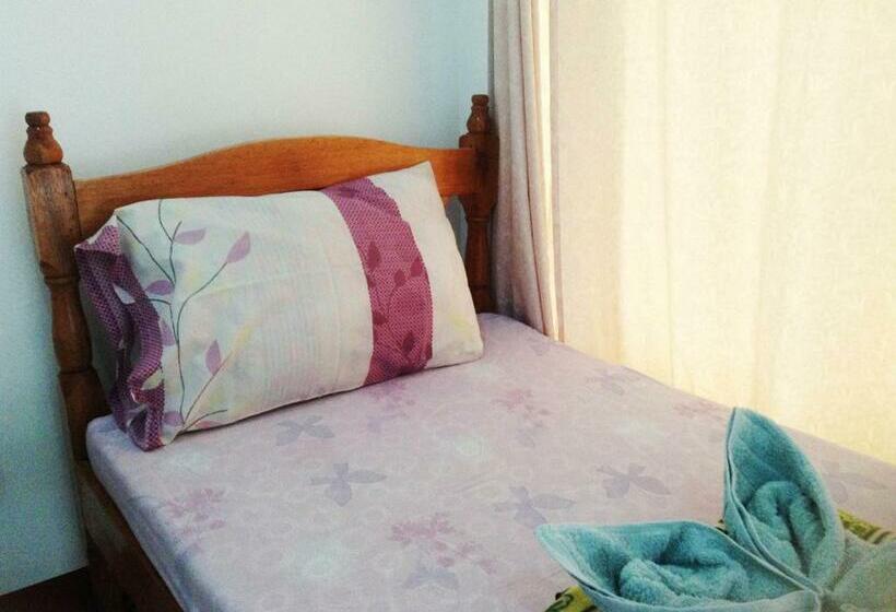 اتاق استاندارد, Citadel Bed And Breakfast