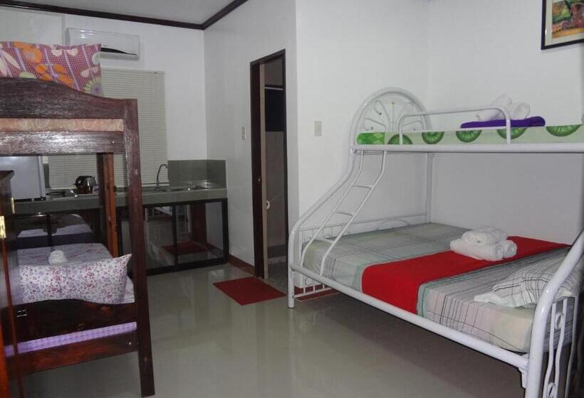 اتاق خانوادگی, Citadel Bed And Breakfast