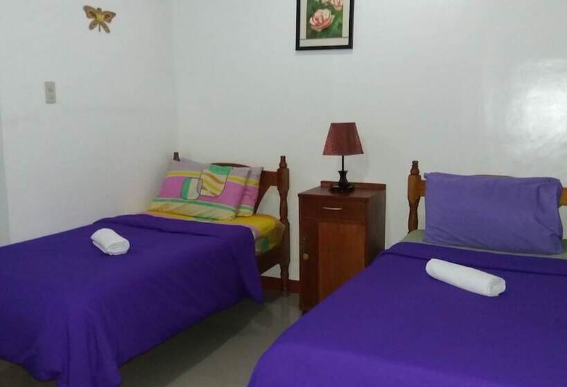 اتاق استاندارد, Citadel Bed And Breakfast