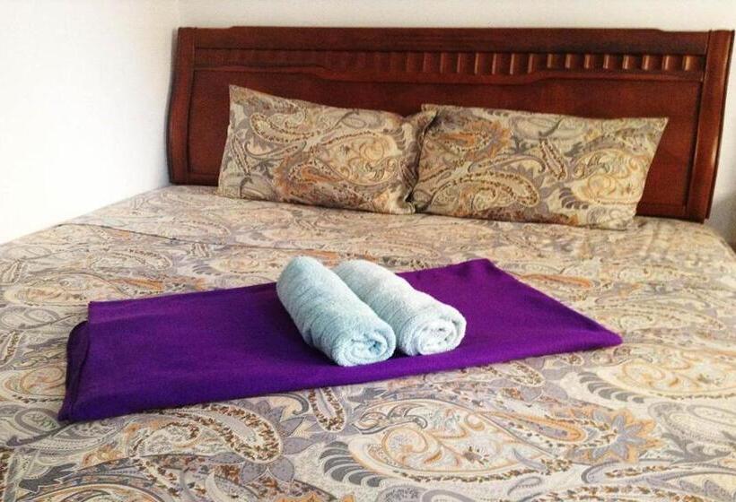 اتاق استاندارد با تخت بزرگ, Citadel Bed And Breakfast