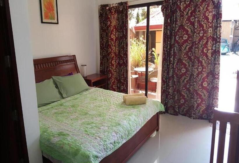 اتاق استاندارد با تخت بزرگ, Citadel Bed And Breakfast