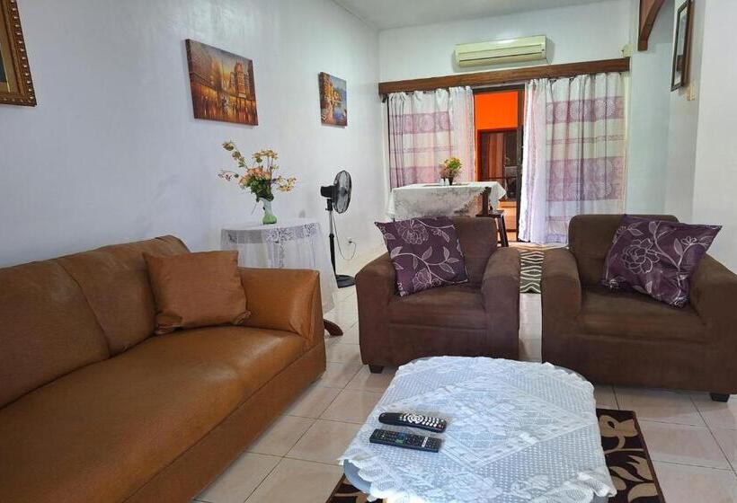 ویلای 1 خوابه, Citadel Bed And Breakfast