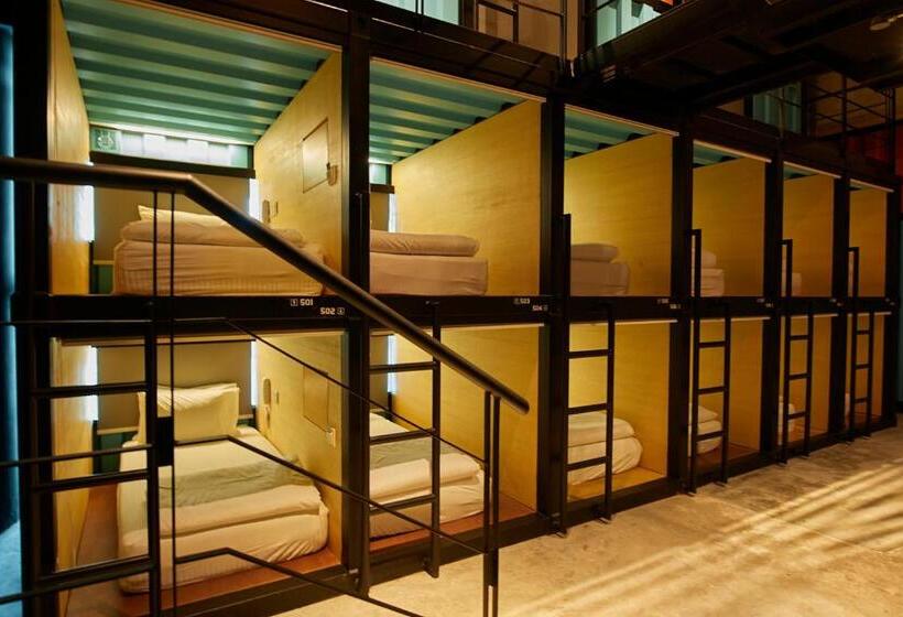 Cápsula, Capsuletransit Klia 2   Gateway@klia2, Level 1