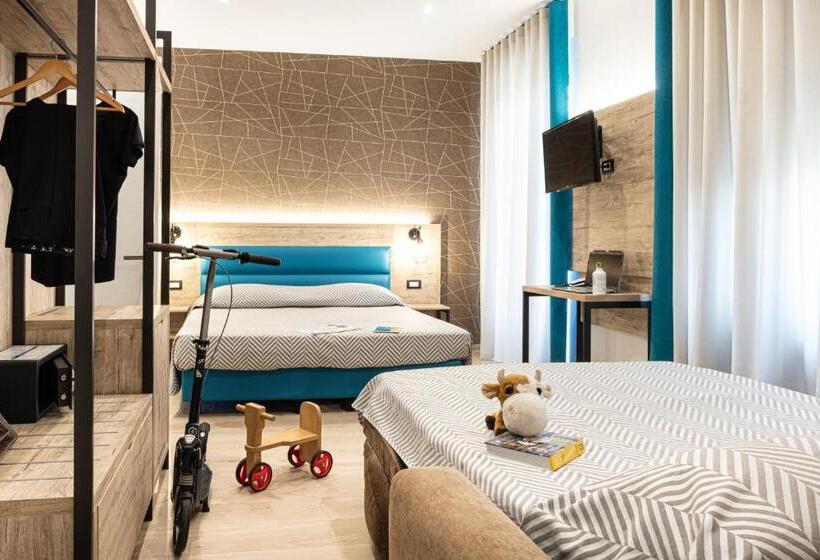 اتاق خانوادگی, Cuneo