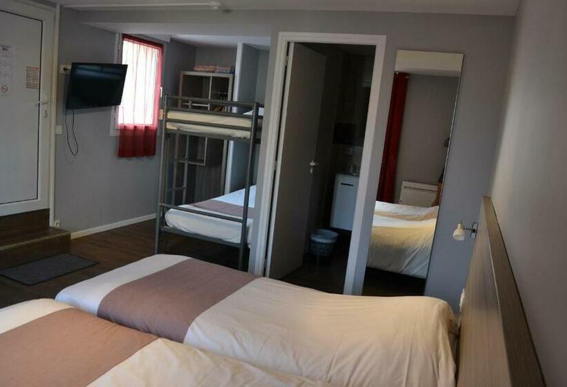 スタンダード4人部屋, Eisenhower