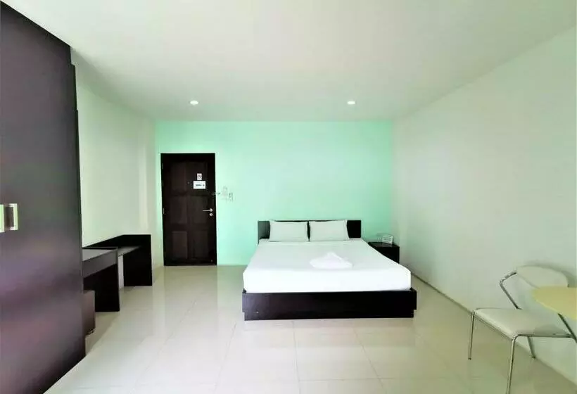 デラックスルーム, Hua Hin Irooms