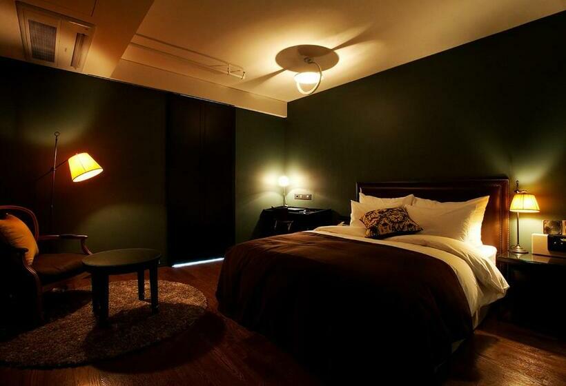 Standart Oda, Leedesign