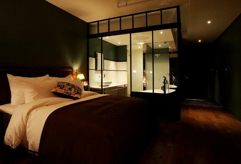 Standart Oda, Leedesign