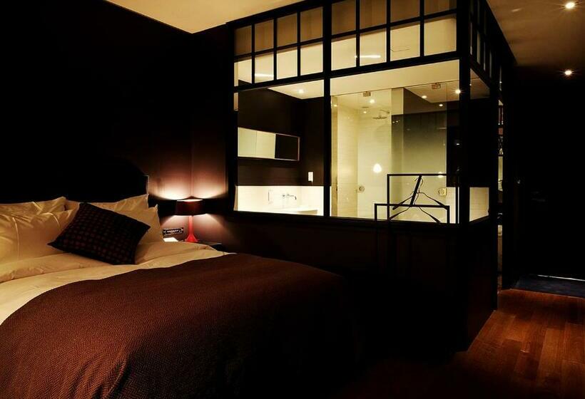 Standart Oda, Leedesign