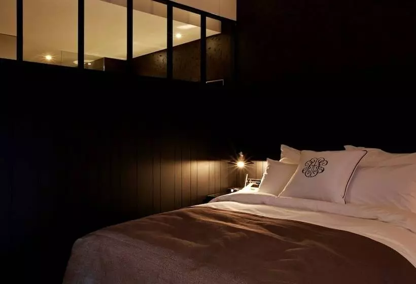 Standard-huone, Leedesign
